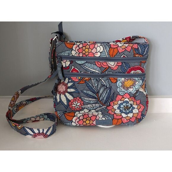 Vera Mont Handbags - Vera Bradley TROPICAL EVENING Cotton Trio Zip Hipster crossbody bag